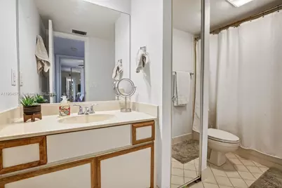 9927 NW 6th Pl, Plantation, FL 33324 - Photo 28