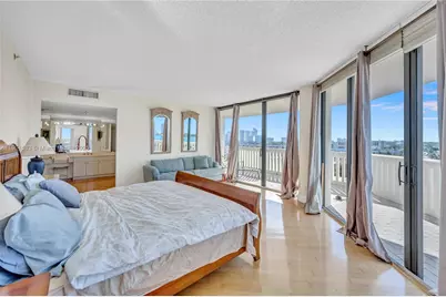 2000 Island Blvd #806, Aventura, FL 33160 - Photo 14