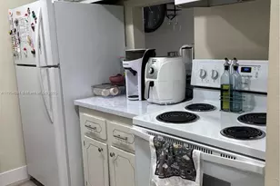 14525 N Kendall Dr, Miami, FL 33186 - Photo 4