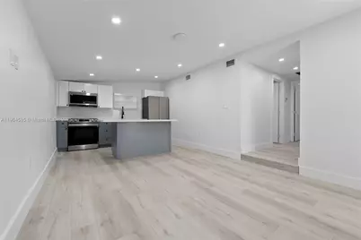 129 SW 9th Ave #2, Miami, FL 33130 - Photo 2