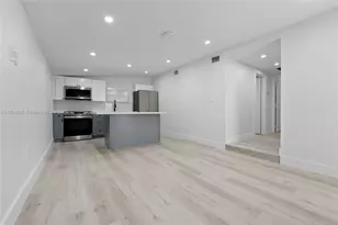 129 SW 9th Ave, Miami, FL 33130 - Photo 2