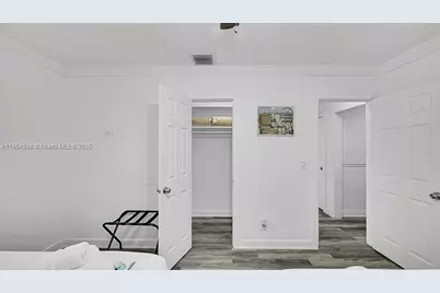 422 49th St, West Palm Beach, FL 33407 - Photo 16