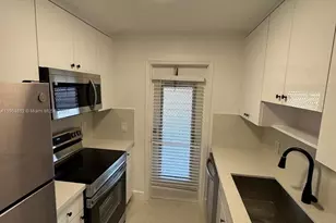 2418 Polk St, Hollywood, FL 33020 - Photo 2
