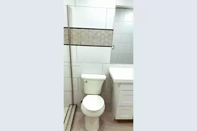 5445 Collins Ave #617, Miami Beach, FL 33140 - Photo 8