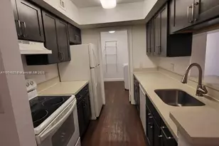 5654 Rock Island Rd, Tamarac, FL 33319 - Photo 6