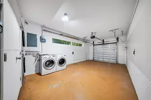4000 Alhambra Cir, Coral Gables, FL 33146 - Photo 44