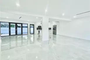 20 NE 135th St, North Miami, FL 33161 - Photo 8