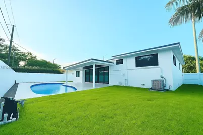 20 NE 135th St, North Miami, FL 33161 - Photo 2