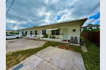 2041 Jackson St #5, Hollywood, FL 33020 - Photo 1