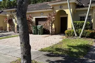 1176 NE 32nd Ave, Homestead, FL 33033 - Photo 2