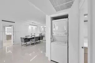 3140 S Ocean Dr, Hallandale Beach, FL 33009 - Photo 26