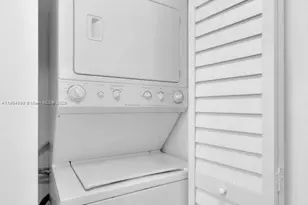 4964 NW 48th Way, Tamarac, FL 33319 - Photo 4