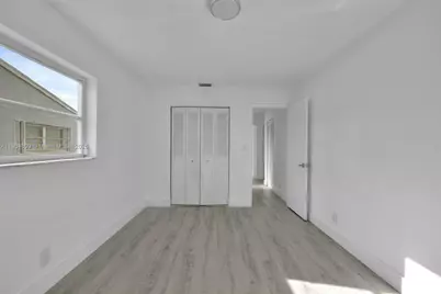 4964 NW 48th Way, Tamarac, FL 33319 - Photo 10