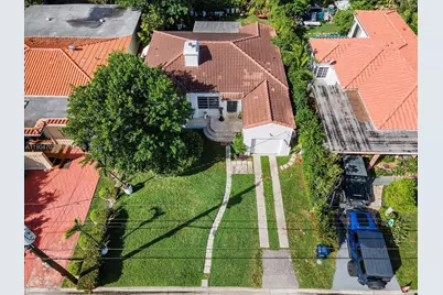 8826 Emerson Ave, Surfside, FL 33154 - Photo 1