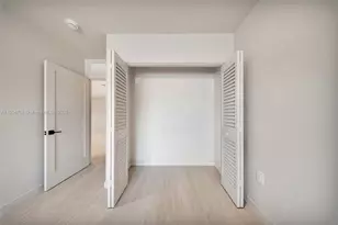 2625 SW 32nd Ct, Miami, FL 33133 - Photo 10