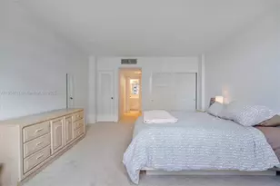 5001 Collins Ave, Miami Beach, FL 33140 - Photo 20