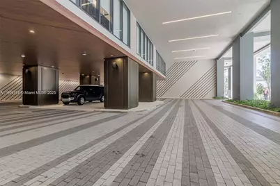 159 NE 6th St #2404, Miami, FL 33132 - Photo 30