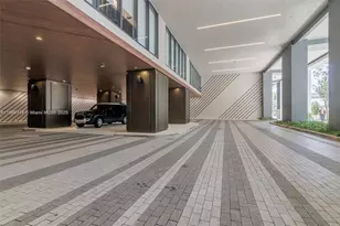 159 NE 6th St, Miami, FL 33132 - Photo 30