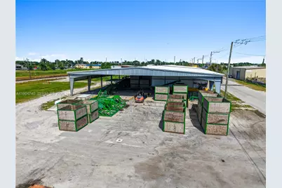 901 NW 9th St, Belle Glade, FL 33430 - Photo 6