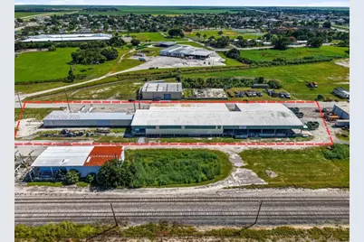 901 NW 9th St, Belle Glade, FL 33430 - Photo 2