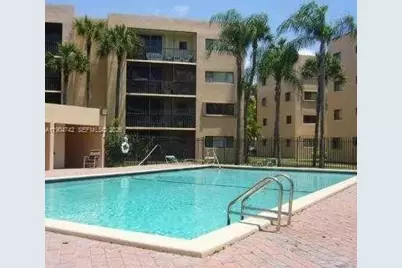 8760 SW 133rd Ave Rd #318, Miami, FL 33183 - Photo 2