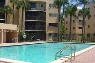 8760 SW 133rd Avenue Rd, Miami, FL 33183 - Photo 2