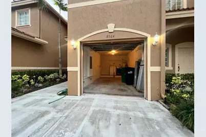 8564 SW 214th Way, Cutler Bay, FL 33189 - Photo 4