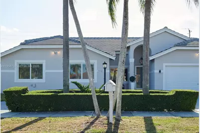 2980 SW 141st Ct, Miami, FL 33175 - Photo 2