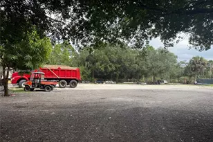 435 S Olivo, Clewiston, FL 33440 - Photo 6