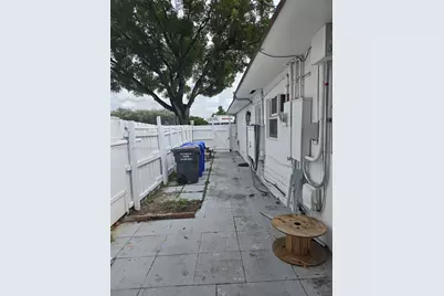 5712 Hollywood Blvd #2, Hollywood, FL 33021 - Photo 14