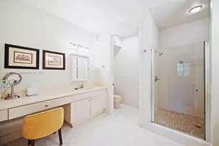 1634 Passion Vine Cir, Weston, FL 33326 - Photo 14