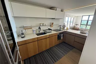 1121 Crandon Blvd, Key Biscayne, FL 33149 - Photo 20