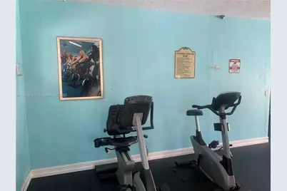 18101 NW 68th Ave #B205, Hialeah, FL 33015 - Photo 20