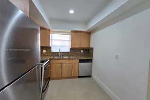 7520 SW 82nd St, Miami, FL 33143 - Photo 8