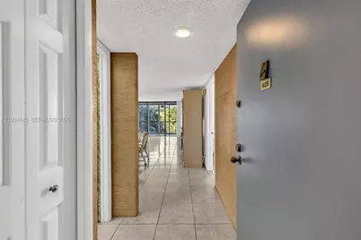 16300 Golf Club Rd #408, Weston, FL 33326 - Photo 10
