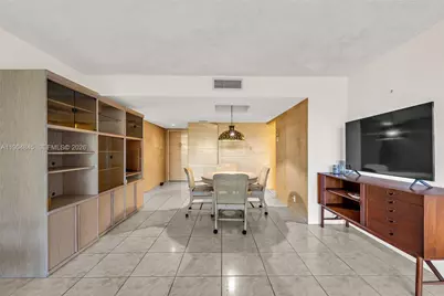 16300 Golf Club Rd #408, Weston, FL 33326 - Photo 14