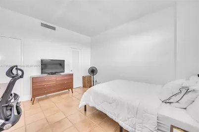 90 Edgewater Dr #PH23, Coral Gables, FL 33133 - Photo 12