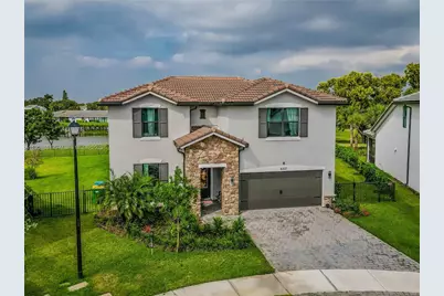 8152 NW 78th St, Tamarac, FL 33321 - Photo 2