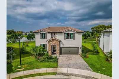 8152 NW 78th St, Tamarac, FL 33321 - Photo 4