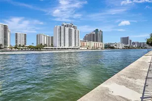 1000 Parkview Dr, Hallandale Beach, FL 33009 - Photo 26