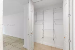 1800 Sans Souci Blvd, North Miami, FL 33181 - Photo 14