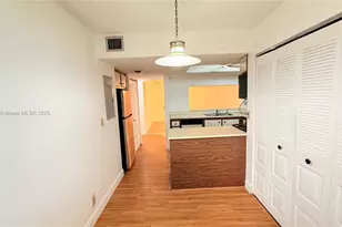 1811 Sabal Palm Dr, Davie, FL 33324 - Photo 6