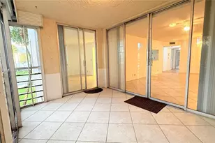 1811 Sabal Palm Dr, Davie, FL 33324 - Photo 16