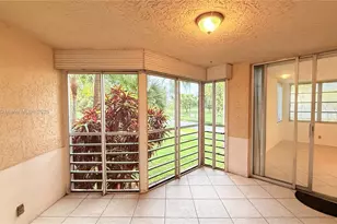1811 Sabal Palm Dr, Davie, FL 33324 - Photo 14