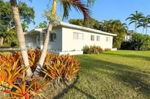 401 Malaga Ave, Coral Gables, FL 33134 - Photo 2