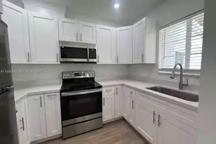 401 Malaga Ave, Coral Gables, FL 33134 - Photo 4