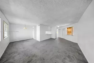 8713 SW 5th St, Pembroke Pines, FL 33025 - Photo 6