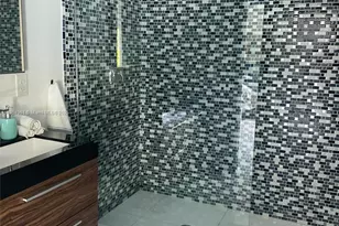 12388 N Bayshore Dr, North Miami, FL 33181 - Photo 20