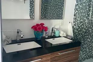 12388 N Bayshore Dr, North Miami, FL 33181 - Photo 6