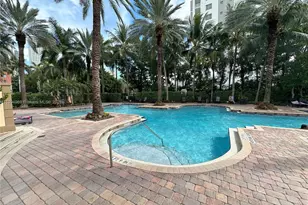 17150 N Bay Rd, Sunny Isles Beach, FL 33160 - Photo 6